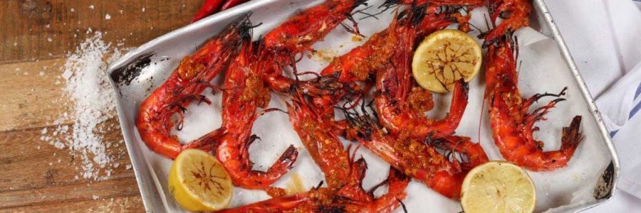 Red piri piri prawns